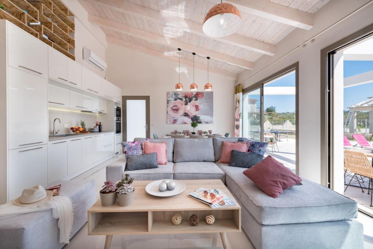 Zante Prime Heated Pool Villas Plános エクステリア 写真